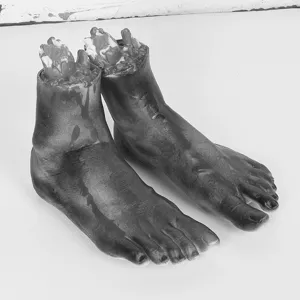 Halloween severed foot candle props creepy party bar haunted house decor spooky ornaments