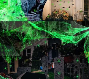 Halloween leuchtende Plastikspinnen und gruselige grüne Spinnweben Deko für Party Gruselhaus