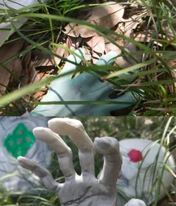 Halloween ghost hand lawn stake spooky horror decoration skeleton bone prop for haunted house