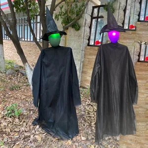 Halloween leuchtende Hexen Deko Requisiten mit schwarzem Umhang und LED Licht für Party.