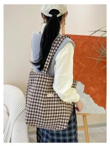 Autumn winter houndstooth woolen shoulder bag casual tote handbag for women daily fashion use.
