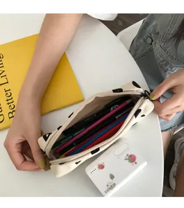 Minimalistische Federtasche aus Leinen mit Reißverschluss, süße Schreibwaren-Aufbewahrung.