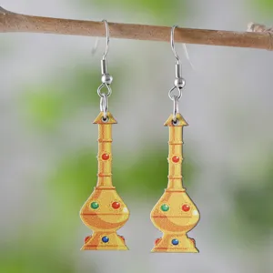 Holz Vintage Laternen Form Ohrringe mit bunten gedruckten Details im Detailansicht Stil