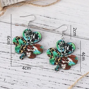 Hölzerne vierblättrige Kleeblatt Ohrringe St. Patricks Day Schmuck hängende Ohrringe