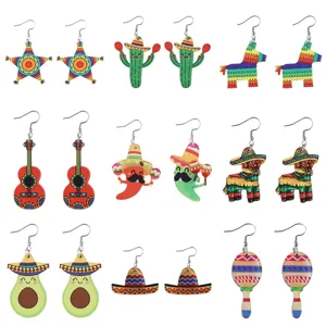 Mexikanische Party Holz Ohrringe Set mit Kaktus Gitarre Sombrero Piñata niedlichen Motiven.