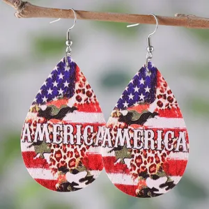 Amerikanische Flagge Leo Muster Tropfen Leder Ohrringe Unabhängigkeitstag Damenschmuck