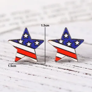 Amerikanische Flagge Holz Stern Ohrstecker, rot-weiß-blau patriotischer Schmuck.