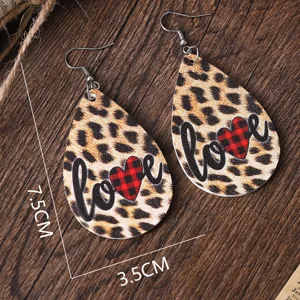 Pendientes colgantes de cuero PU con corazón leopardo y letras LOVE para mujer moda