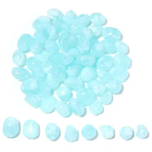Cuentas acrílicas irregulares azul claro para joyería DIY, cuentas sueltas imitación jade.