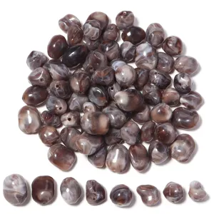 Cuentas sueltas irregulares de acrílico bicolor marmoladas para hacer joyas y manualidades.