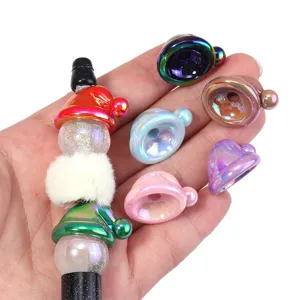 Perles de chapeau de Noel electroplaquees colorees en acrylique accessoires DIY.