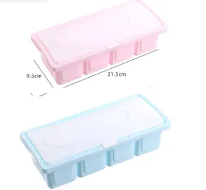 4-compartment plastic seasoning storage box kitchen spice container with dustproof lid