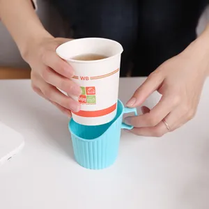 Plastic disposable cup holder anti-scald thick cup base with handle for paper cups use.