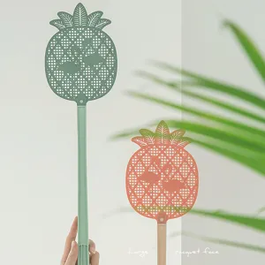 Tapette à Mouches en Plastique Design Ananas Mignon Ménage Long Manche Épaissi Outil de Lutte Contre les Nuisibles Créatif