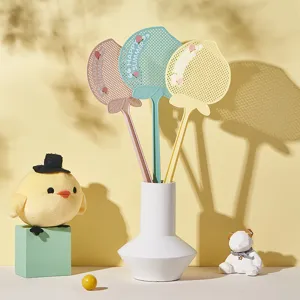 Matamoscas de Plástico con Forma de Melocotón Malla Duradera Mango Largo Matamoscas de Mosquitos Diseño Lindo de Fruta Herramienta de Limpieza