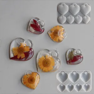 Stampo in silicone per ciondoli in resina epossidica a forma di cuore 3D fai da te.