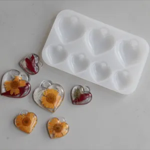 Stampo in silicone in resina a cuore con ciondolo epossidico fiori secchi artigianato fai da te.