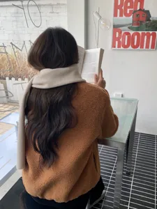 Cozy solid color knitted winter scarf for women, soft warm casual daily neck warmer.