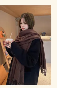 Winter warm knitted scarf for women, thick cozy tassel scarf, stylish winter neckerchief.