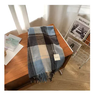 Cozy vintage plaid tassel scarf for women, trendy Korean style winter warm checkered wrap.