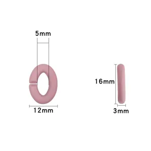Detalle de eslabon de cadena ovalada de acrilico rosa 16x12mm con ancho interno 5mm para DIY