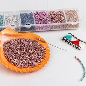 Kit di perline di vetro 2mm perle da bricolage multicolore con scatola e strumenti fai da te.