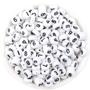 Cuentas de números redondas planas de acrílico blanco con dígitos negros para joyería.