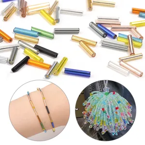 Perles tubulaires en verre coloré pour bijoux DIY, idéales pour bracelets faits main et accessoires.