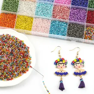 Kit de perles de rocailles 24 grilles avec boucles d'oreilles à franges Frida Kahlo et outils DIY.