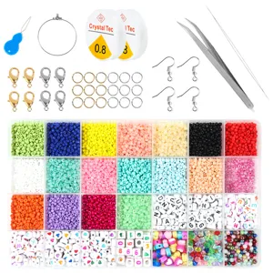 Kit de Perles Colorées 24 Grilles avec Perles Lettres et Accessoires pour Bijoux DIY