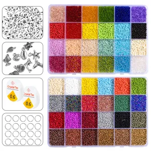 Kit de rocailles en verre 24 grilles perles colorées avec lettres pendentifs et fil.