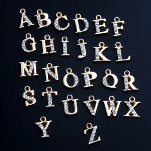 DIY dijes de letras del alfabeto de aleacion de oro KC con diamantes de imitacion.
