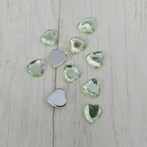 DIY 14mm ακρυλικά στρας σε σχήμα καρδιάς επίπεδα για χειροποίητα κοσμήματα και διακόσμηση.