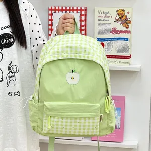 Sac à dos en toile à carreaux verts pour étudiants, joli sac d'école brodé de pommes.