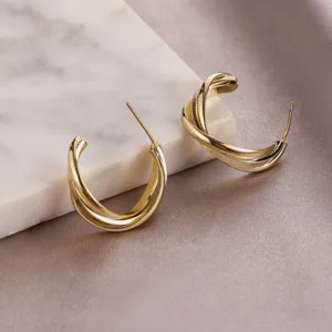 Elegante 18k vergulde geometrische C vormige oorringen voor dames chic Franse retro stijl