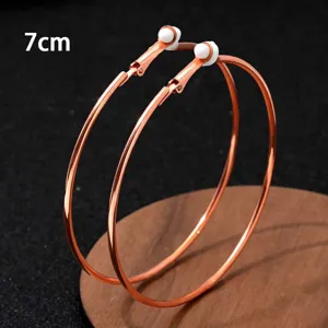 Grote 7cm roségouden creolen voor dames, stijlvolle minimalistische metalen statement sieraden.