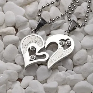 Couple Heart Puzzle Pendant Necklace Set Alloy Rhinestone Inlaid I Love You Engraved Jewelry Bead Chain Necklaces For Lovers Gift