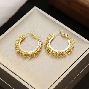 Vergulde Gestructureerde Creolen Trendy Europese Stijl Sieraden Chic Accessoires voor Dames
