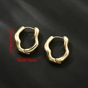 Modieuze onregelmatige geometrische gouden oorbellen voor vrouwen, minimalistische U-vormige sieraden.