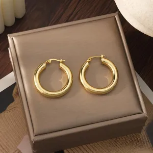 Grote gouden hoop oorbellen voor vrouwen, hoogwaardige gladde holle dikke statement sieraden.