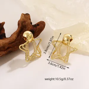Gouden geometrische ster oorbellen voor vrouwen, chique metalen holle ontwerp, elegante sieraden.