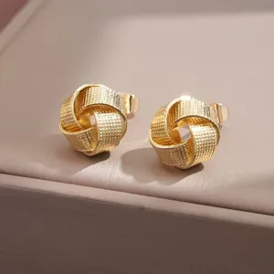 Pendientes de tuerca con nudo geométrico dorado, joyas elegantes y chic para mujeres.
