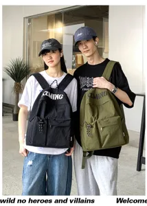 Detailaufnahme des Unisex Freizeitrucksacks mit großem Fassungsvermögen und Fronttasche.