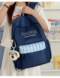 Japanischer Stil Farbblock Rucksack Detail, große Kapazität Schultasche mit niedlichem Bären.
