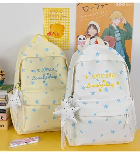 Casual grote capaciteit lichtgewicht studentenrugzak met schattig sterrenpatroon voor school.