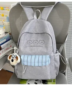 Japanischer niedlicher Kontrastfarbe Rucksack fuer Damen grosse Kapazitaet Freizeittasche