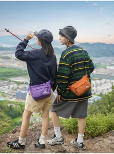 Bolso cruzado informal para exteriores, hombre y mujer, ligero de nylon para viajes.