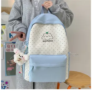 Japanse stijl zoete casual rugzak met grote capaciteit en schattige wolkenprint voor studenten.