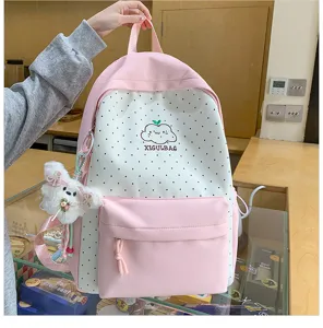 Japanse zoete roze stippen rugzak met schattige wolkprint voor dagelijks schoolgebruik.