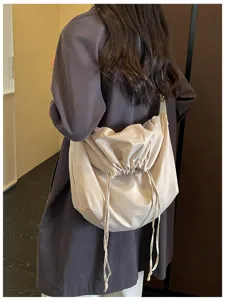Sac bandouliere souple a cordon de serrage, grande capacite sac hobo unisexe tendance.